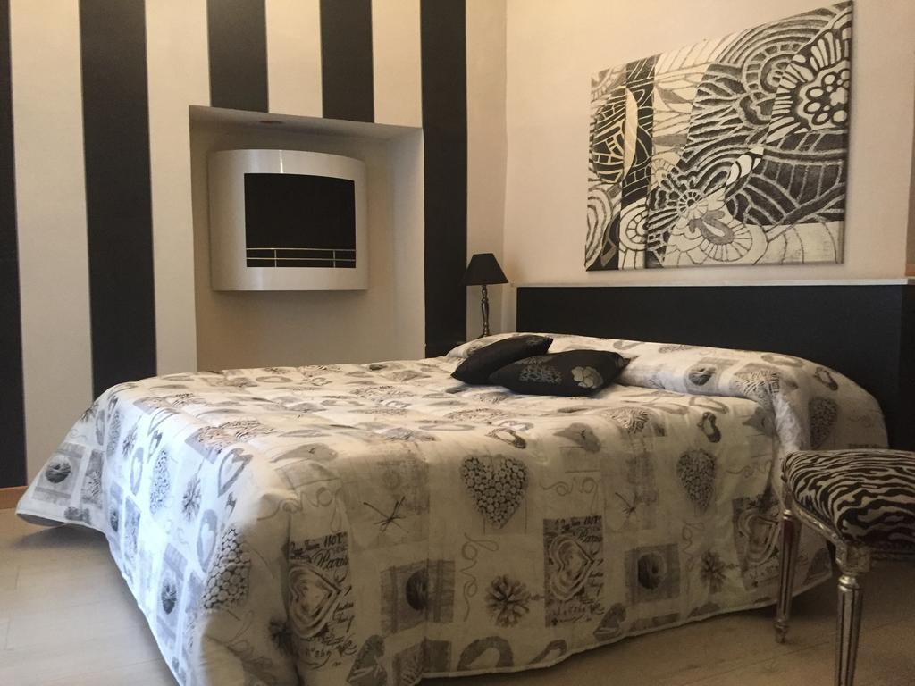 Lori'S Inn Mondovì Eksteriør billede
